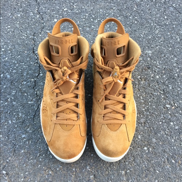 Jordan 6 “ wheats “ size 10 - Picture 4 of 6